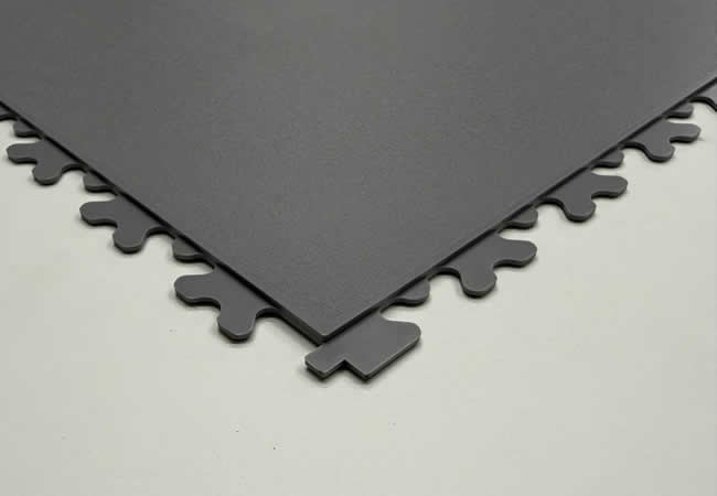 Invisible D Flooring Tile